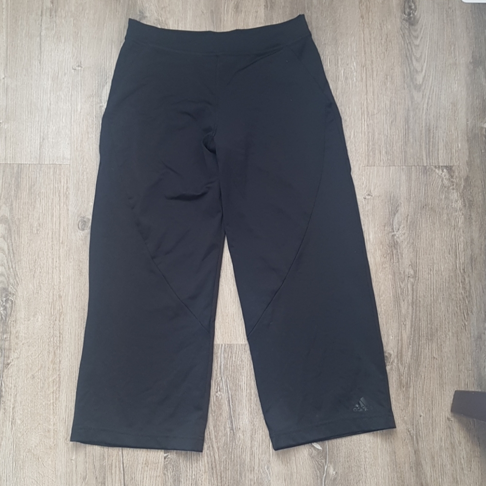 ☆ 3 for $30 ☆ Wideleg Adidas Climalite Crops